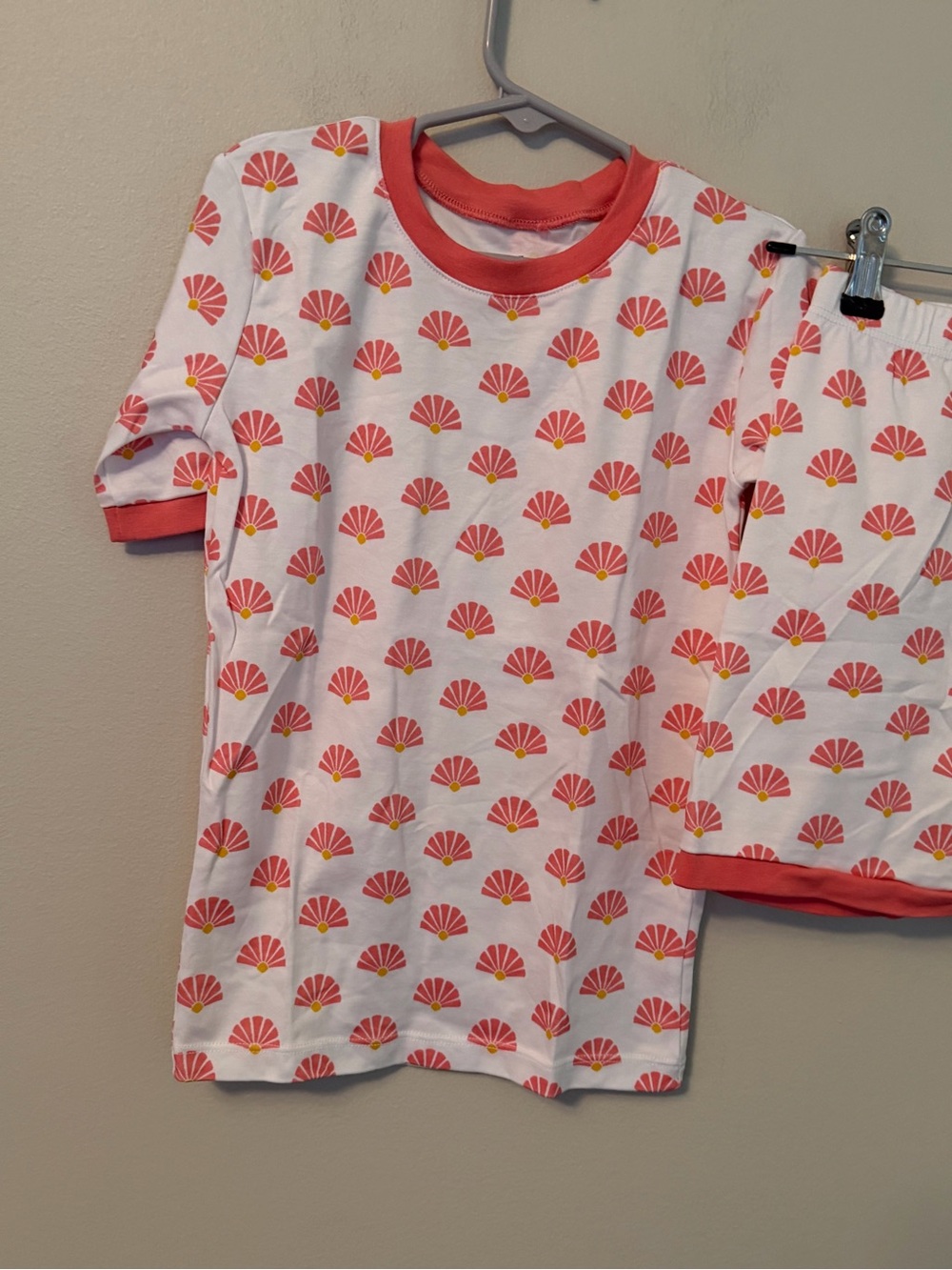 Lake Shell-Print Short Pajama Set - Picture 2 of 4